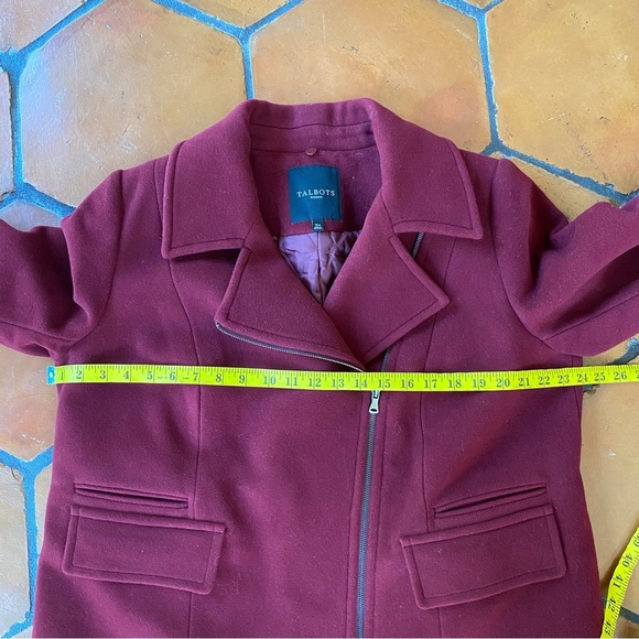 Talbots Womens Long Wool Over Coat Maroon Zip Front Size 16 Full Length Warm - Picture 9 of 9